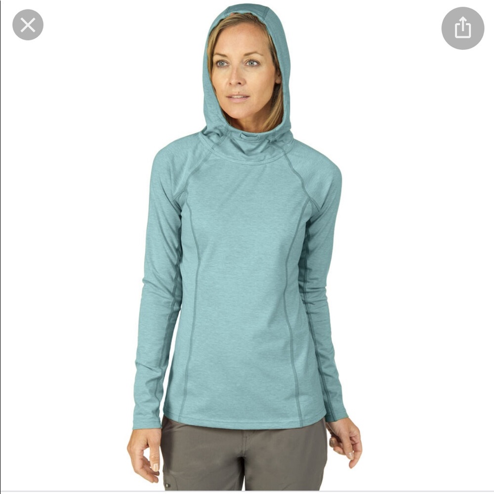 Bug Repelling hooded shirt by ultimate terrain